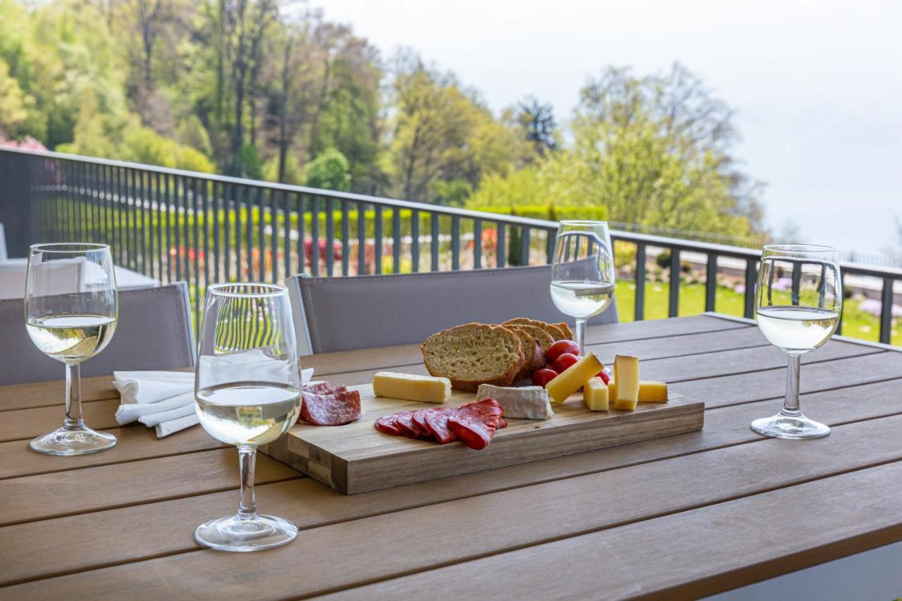 Les Terrasses De Lavaux 1 - Appartement De Luxe Avec Vue Panoramique Et Piscine Puidoux Dış mekan fotoğraf