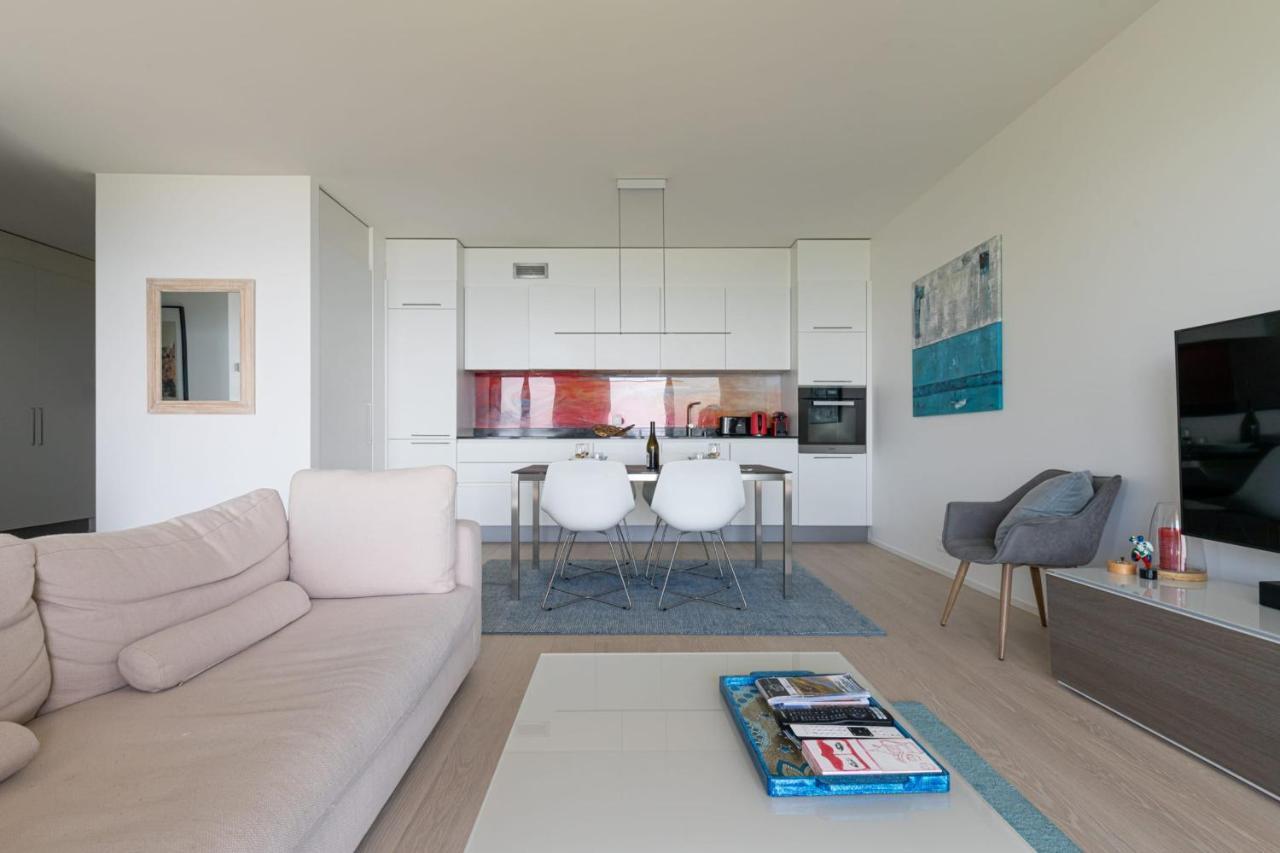 Les Terrasses De Lavaux 1 - Appartement De Luxe Avec Vue Panoramique Et Piscine Puidoux Dış mekan fotoğraf
