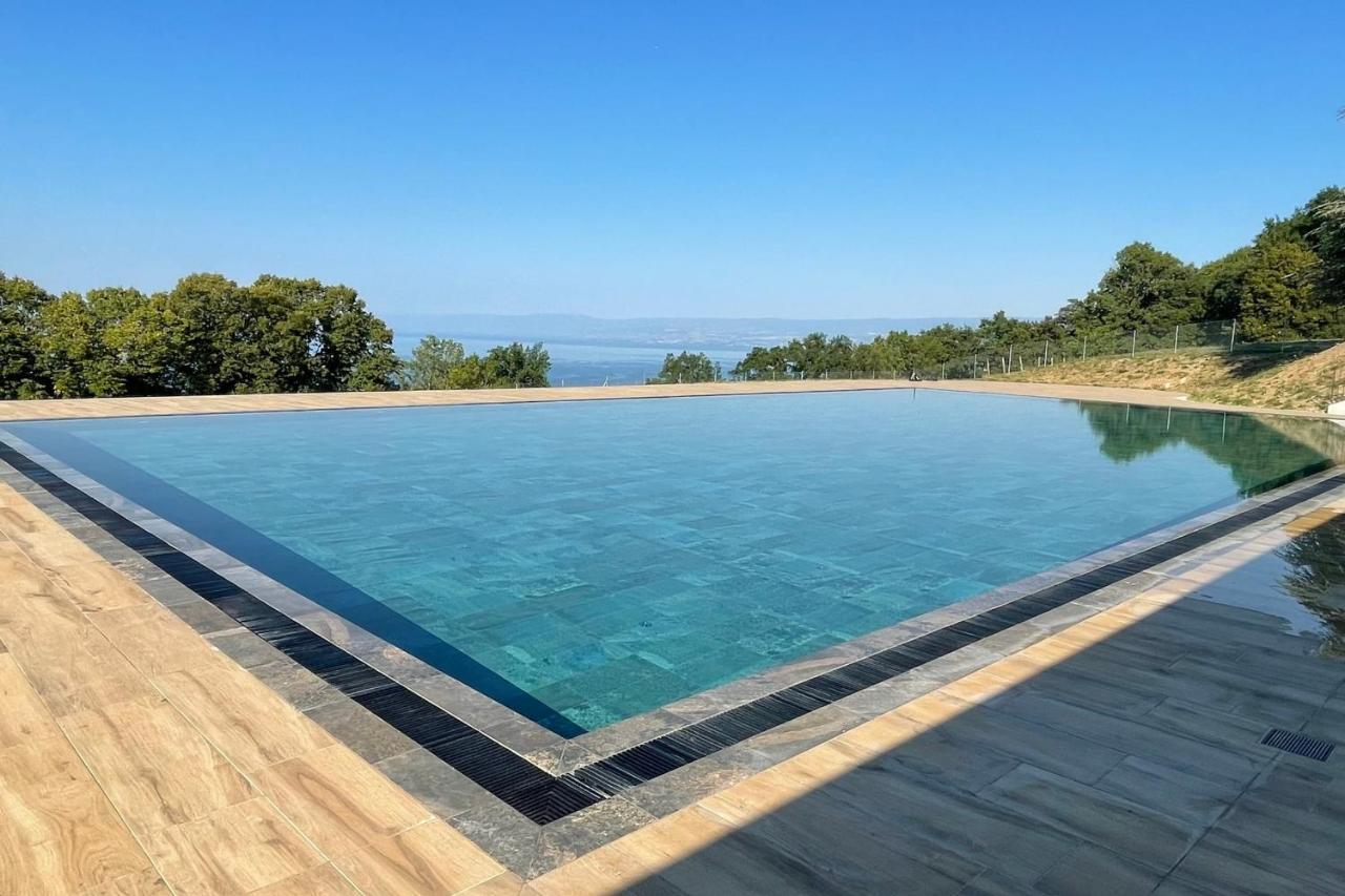 Les Terrasses De Lavaux 1 - Appartement De Luxe Avec Vue Panoramique Et Piscine Puidoux Dış mekan fotoğraf